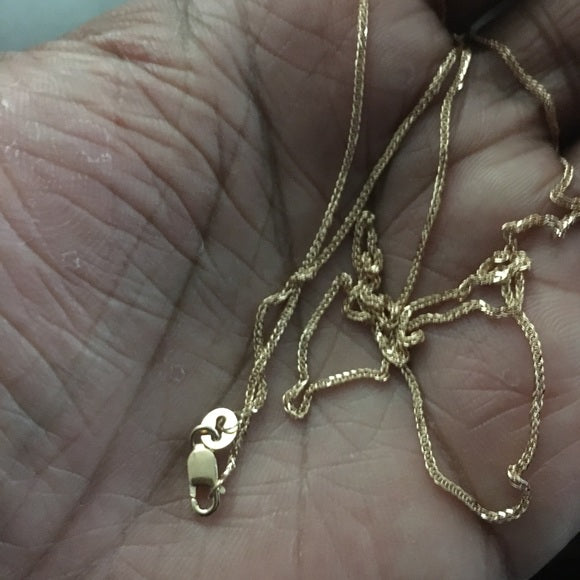 14k Rose Gold 0.8mm Diamond Cut Wheat chain 24”