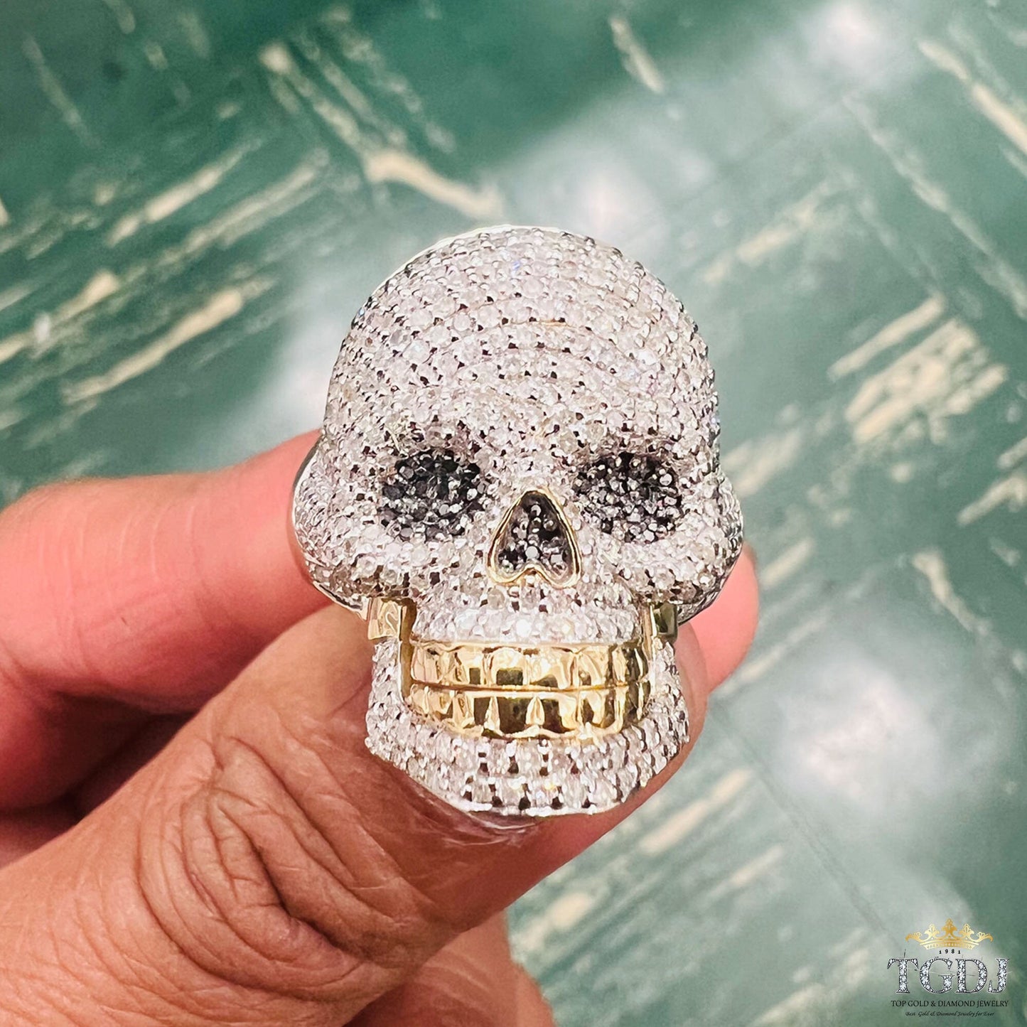 10K Yellow Gold 1.71 Ct Diamond Skull Mens Ring -12Gram. DImaond Skull Rings, Mens Skull Rings