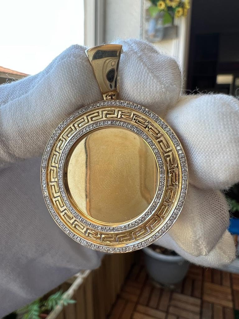10k Yellow Gold Medallion Frame Memory Diamond Charm Pendant 0.41ct Diamond pendant, Picture Frame Pendant | Diamond Memory Pendant