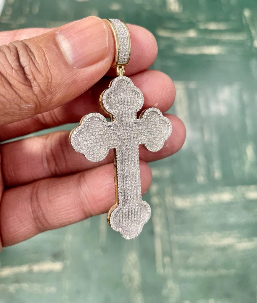 Mens Diamond Cross Jesus Christ Pendant 10K Gold 1.52CT Hip Hop Cross Pendant Religious Charm Pendants Crucifix Pendant Baptism Gift for Him