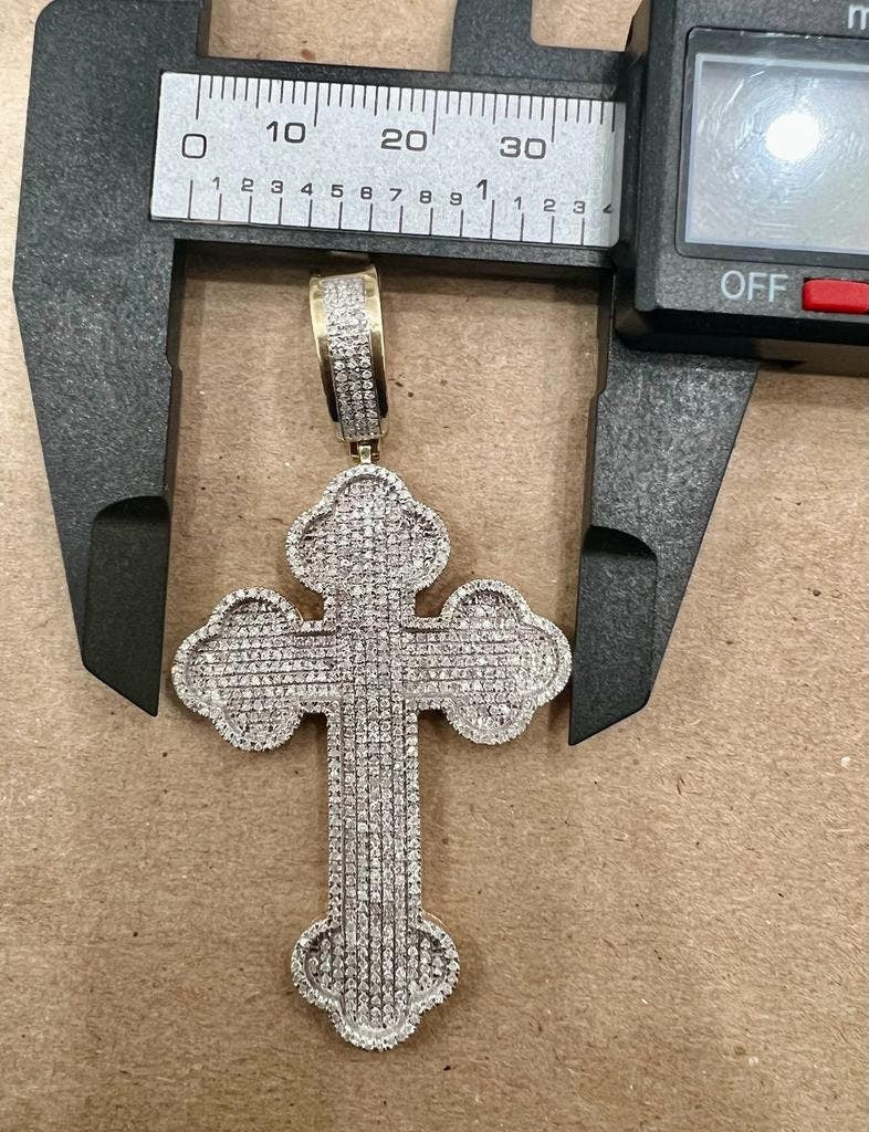 Mens Diamond Cross Jesus Christ Pendant 10K Gold 1.52CT Hip Hop Cross Pendant Religious Charm Pendants Crucifix Pendant Baptism Gift for Him