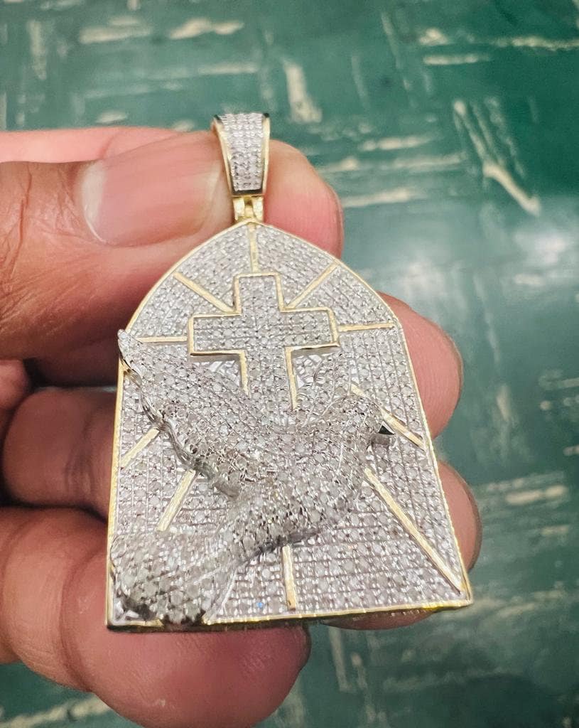 Men Medallion Cross Crucifix Jesus Christ Pendant, 10K Gold 1.25 CT Diamond Cross Religious Charm, Crucifix Cross Pendant, Gift for Him