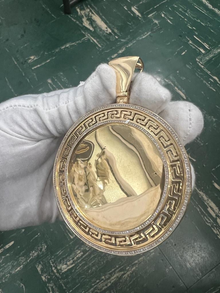 10k Yellow Gold Medallion Frame Memory Diamond Charm Pendant .76ct Diamond pendant, Picture Frame Pendant, Diamond Memory Pendant 38.39 Gram