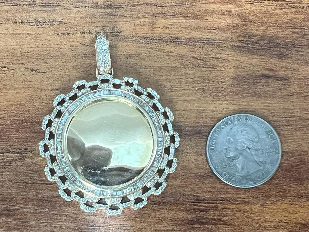 10k Yellow Gold Diamond Memory Pendant, Medallion Frame Diamond Charm Pendant 2.59ct Diamond pendant, Picture Frame Pendant, 14.78 grams
