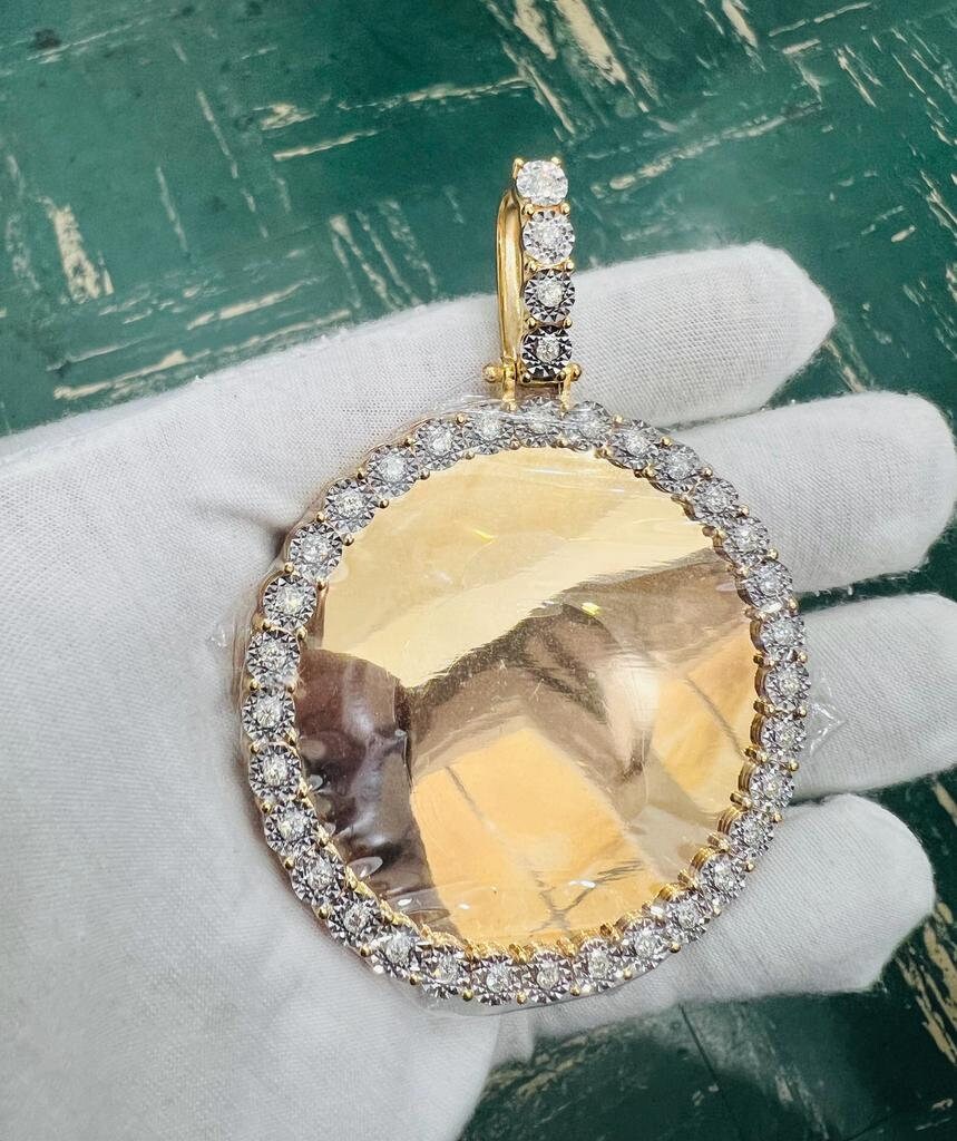 10k Yellow Gold Diamond Memory Pendant, Medallion Frame Diamond Charm Pendant 1.55ct Diamond pendant, Picture Frame Pendant, 35.34 grams
