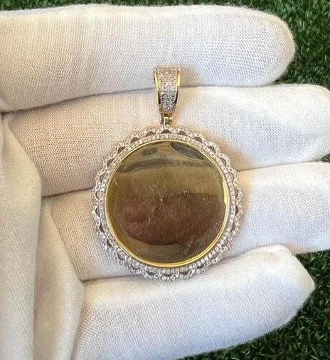 10k Yellow Gold Medallion Frame Memory Diamond Charm Pendant 0.52ct Diamond pendant, Picture Frame Pendant, Diamond Memory Pendant Best Gift