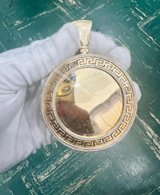 10k Yellow Gold Medallion Frame Memory Diamond Charm Pendant .76ct Diamond pendant, Picture Frame Pendant, Diamond Memory Pendant 38.39 Gram